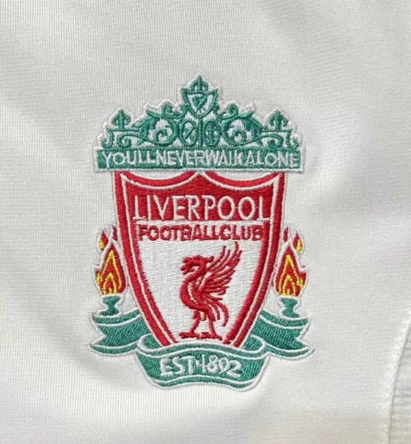 06-07 Liverpool Retro Jersey Third Away - Image 4