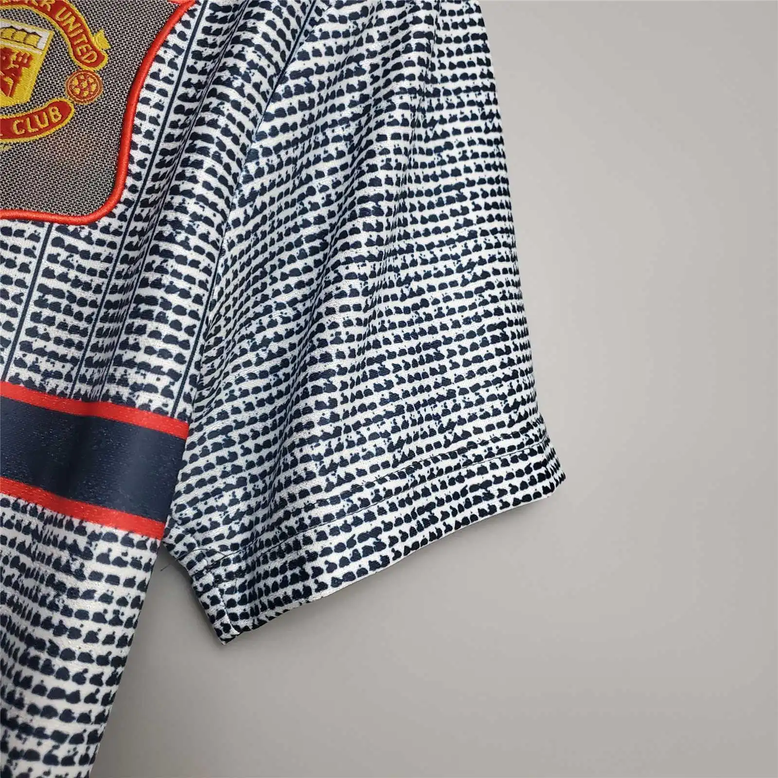 1995/96 Manchester United Retro Jersey Third Away - Image 6