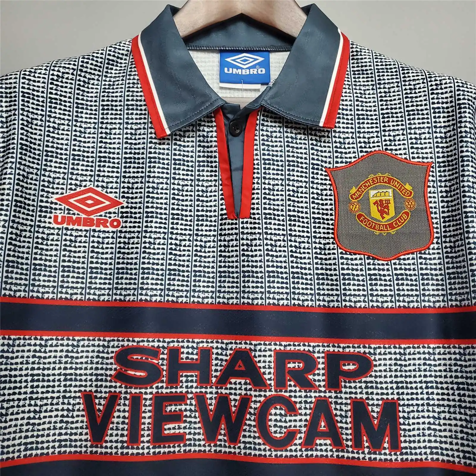 1995/96 Manchester United Retro Jersey Third Away - Image 3