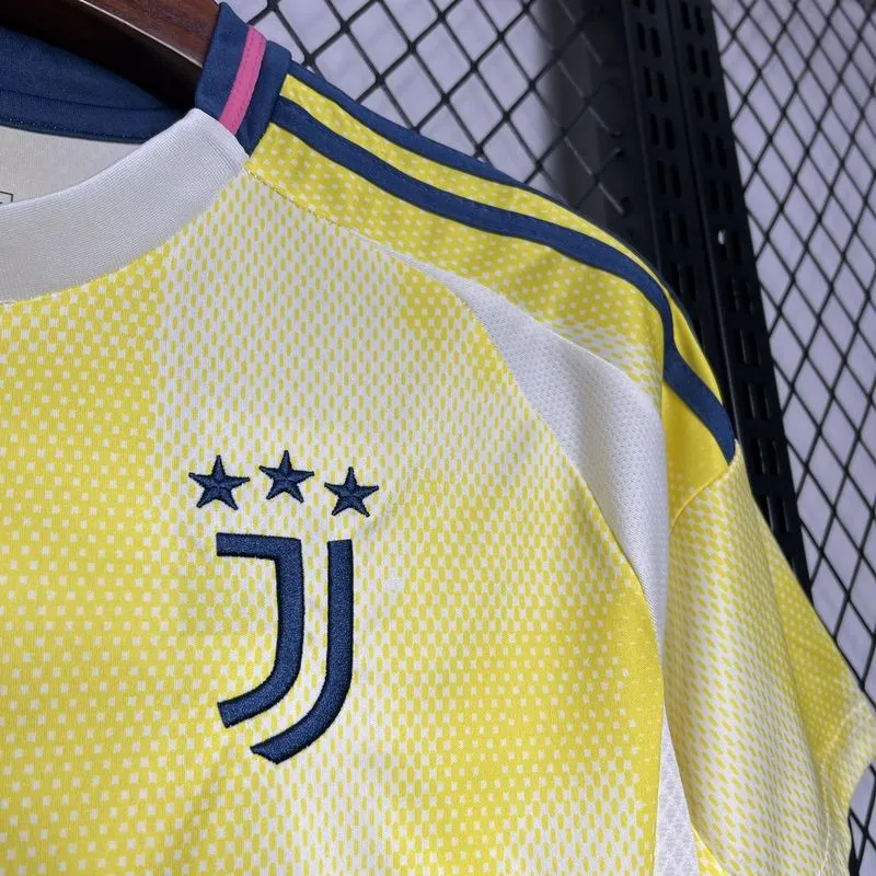 24-25 Juventus Away Replica Jersey - Image 6