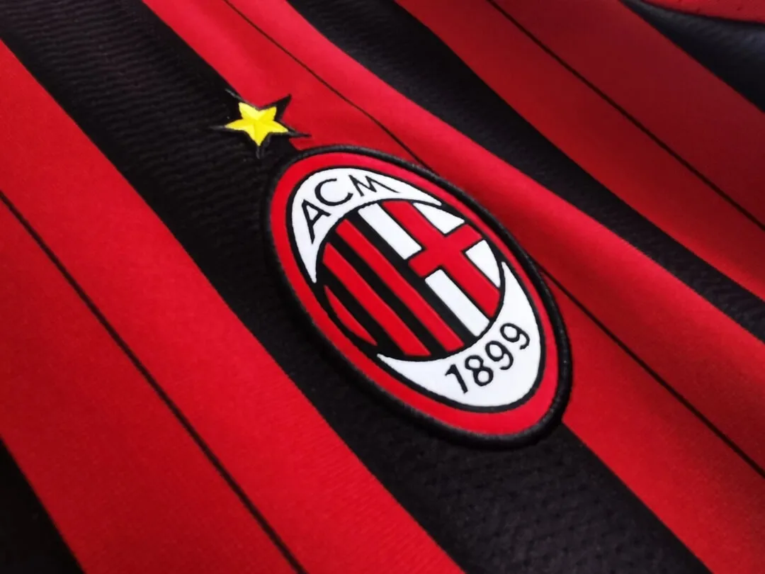 13-14 AC Milan Retro Jersey Home - Image 4