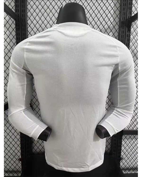 Real Madrid 2025/26 Home Authentic Shirt - Long Sleeve - Image 2